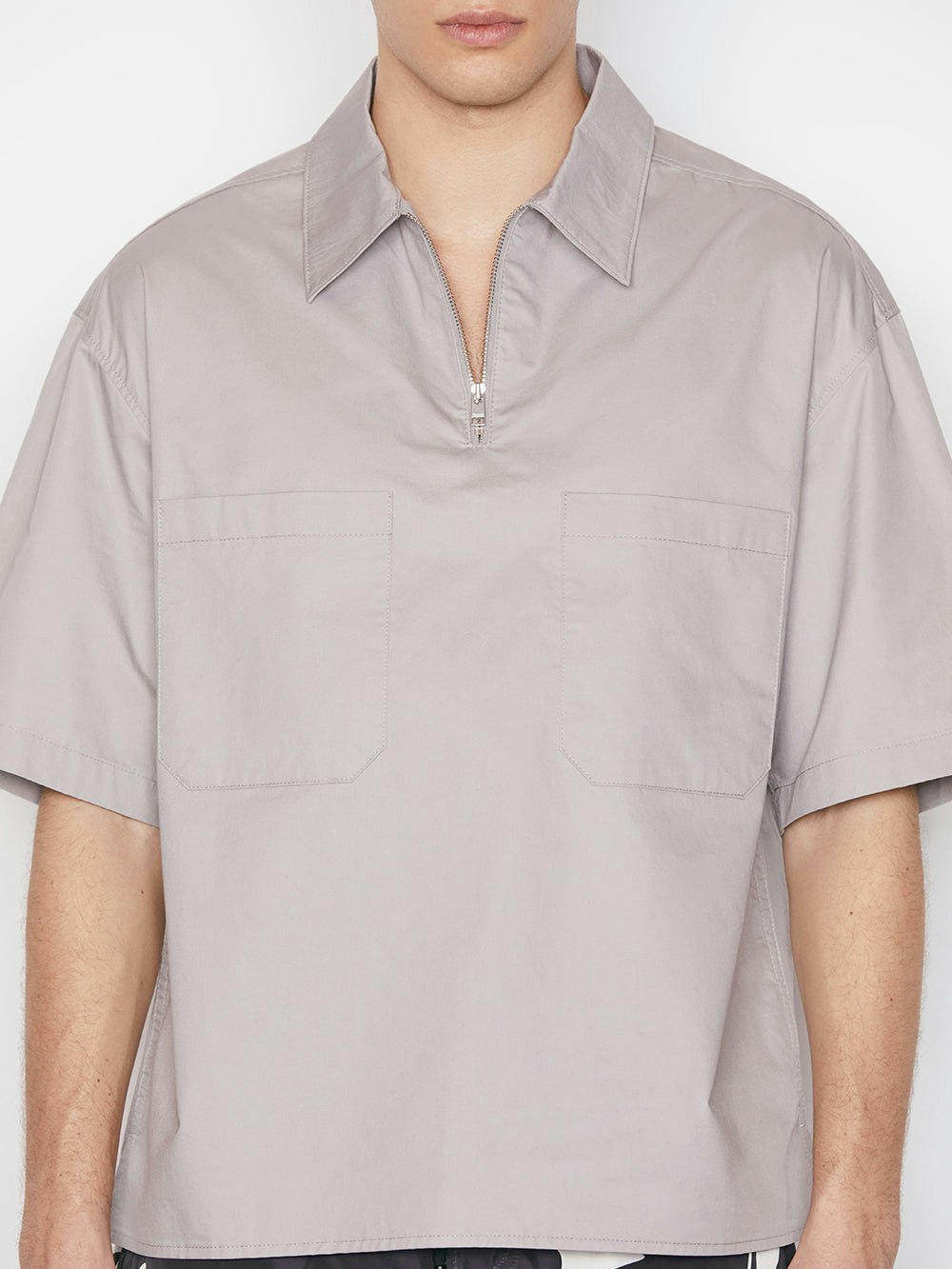 front close up alt:size alt:fit1